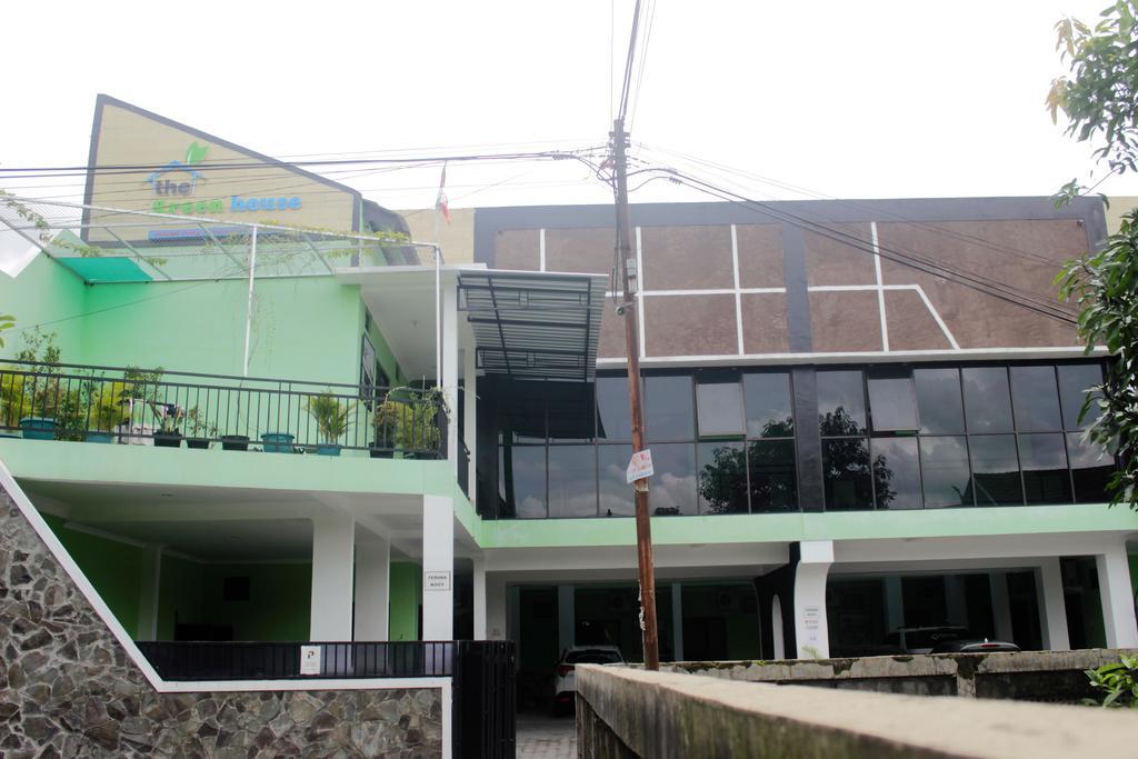 Wisma tamu The Greenhouse *